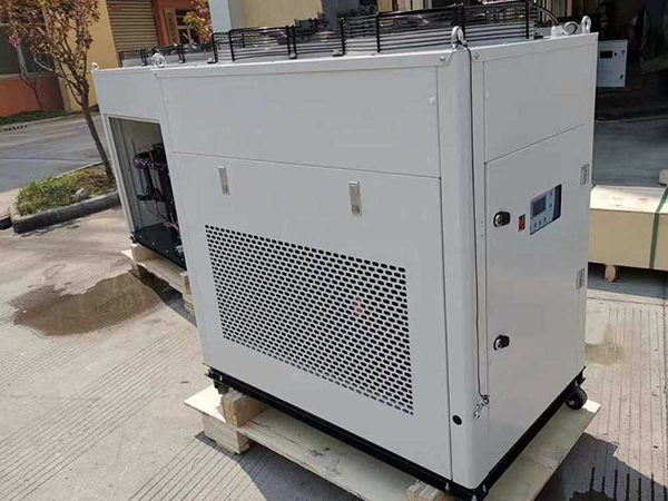 工業(yè)油冷機(jī)如何開(kāi)展維修保養(yǎng)